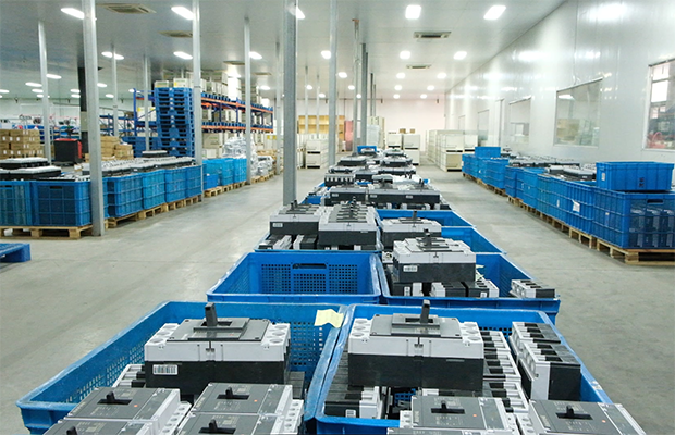 插排上的過載保護器，能替代墻內(nèi)斷路器的功能嗎？