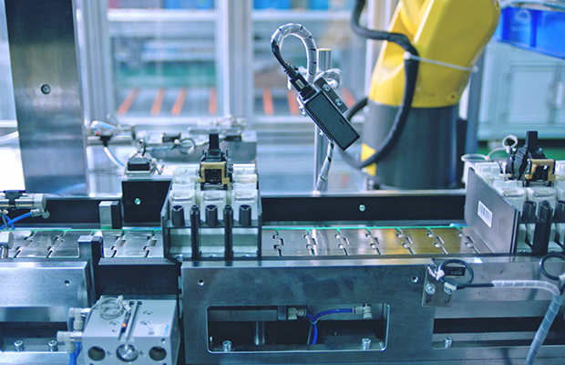 “延時(shí)設(shè)定”解析：工業(yè)斷路器如何實(shí)現(xiàn)精準(zhǔn)的短延時(shí)？