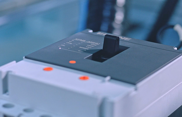 “碳足跡”評估：斷路器在綠色電網(wǎng)中的角色演進？